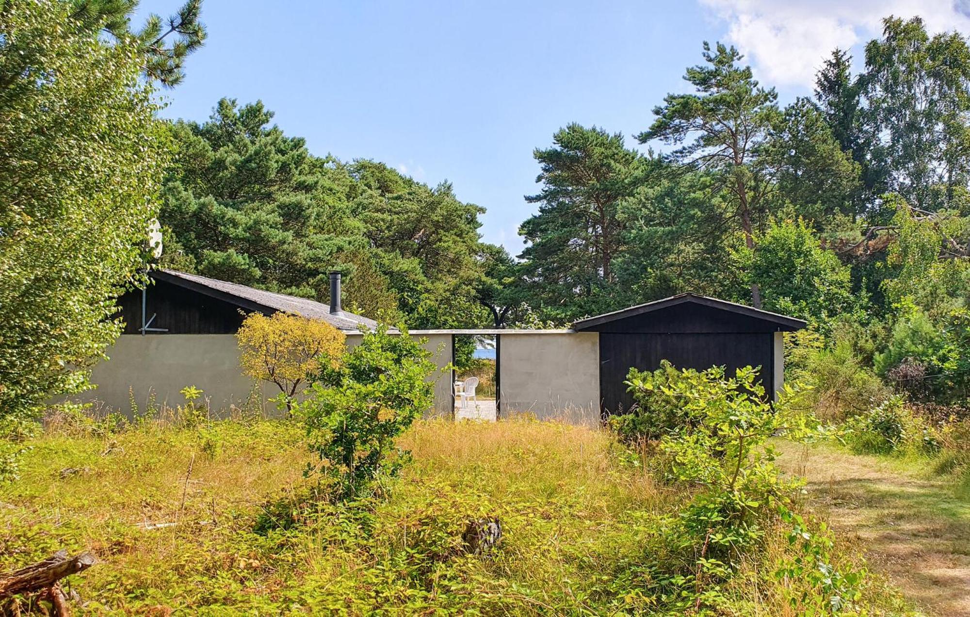 3 Bedroom Awesome Home In Neksø Buitenkant foto